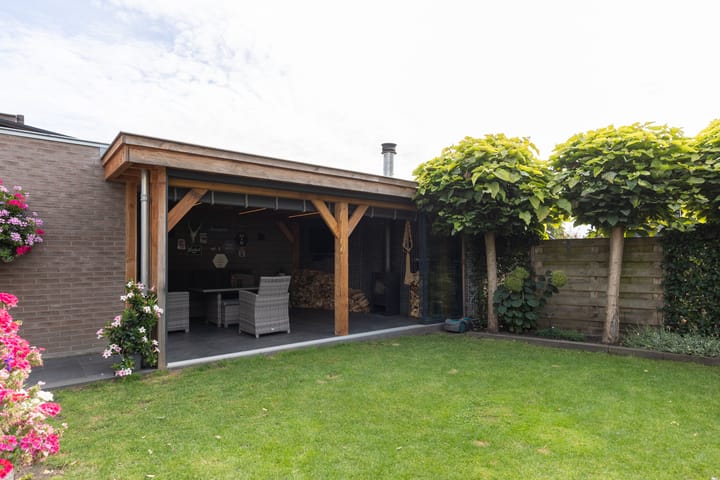 Foto 32 van Graaf Wichmanstraat 15