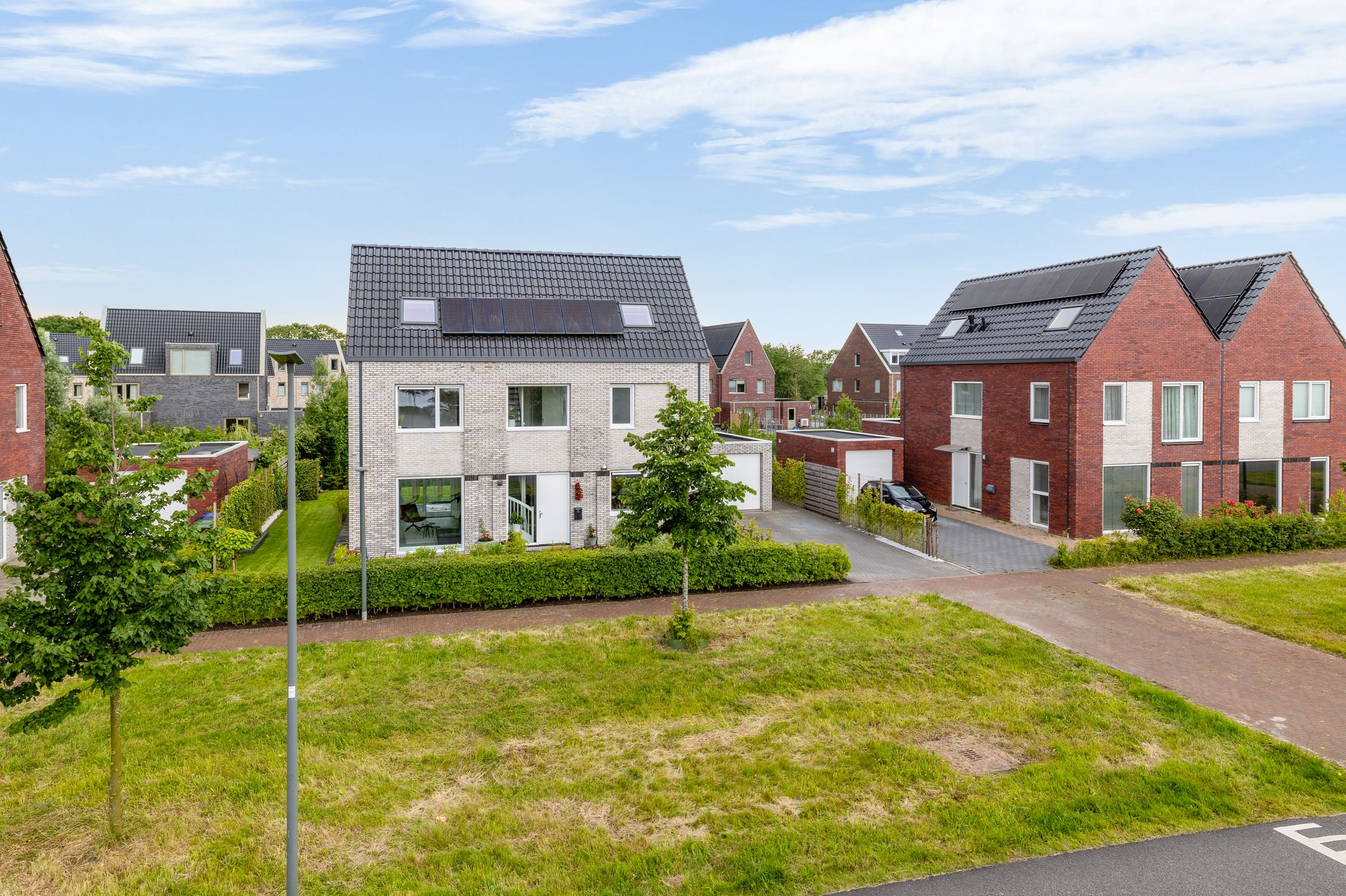 Foto 9 van Meeroeverslaan 195