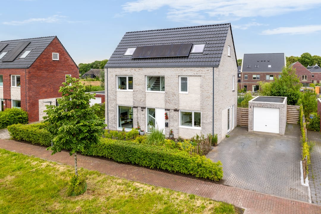 Foto 13 van Meeroeverslaan 195