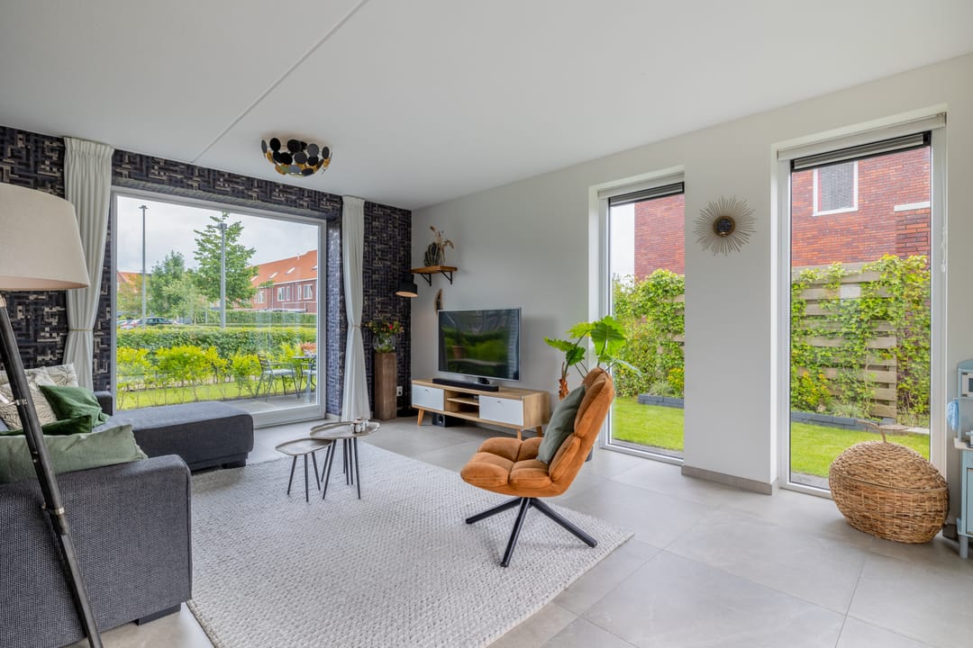 Foto 17 van Meeroeverslaan 195