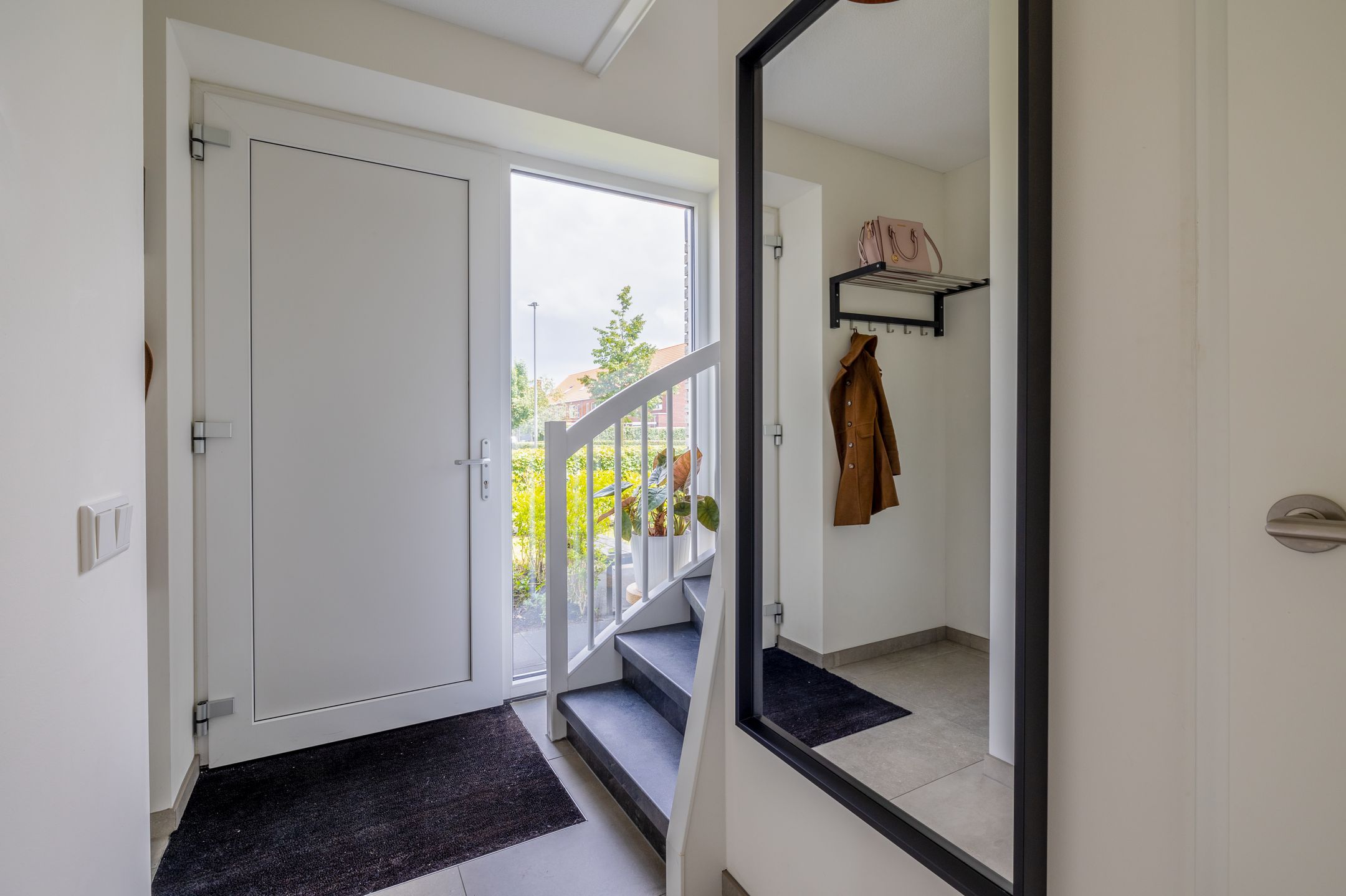 Foto 27 van Meeroeverslaan 195