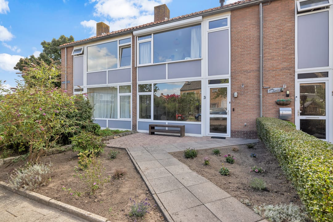 Foto 1 van Dirk Willemszstraat 3