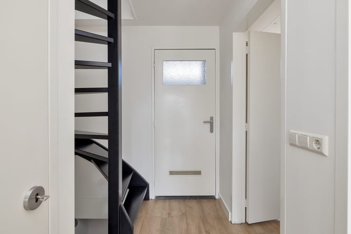 Photo 27 of Dirk Willemszstraat 3