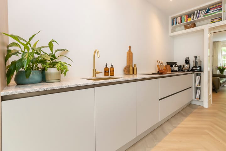 Photo 21 of Jekerstraat 15-1