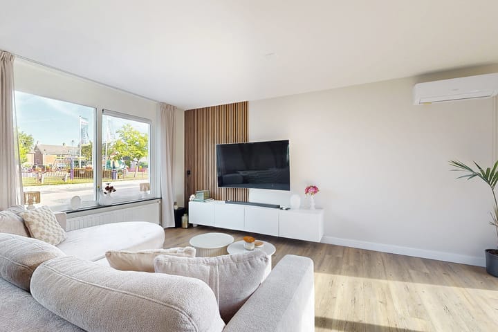 Foto 11 van Koningin Julianalaan 16