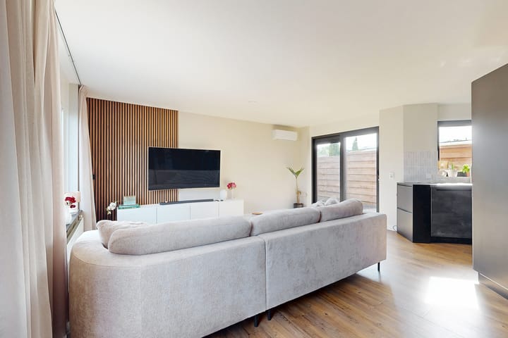 Foto 13 van Koningin Julianalaan 16