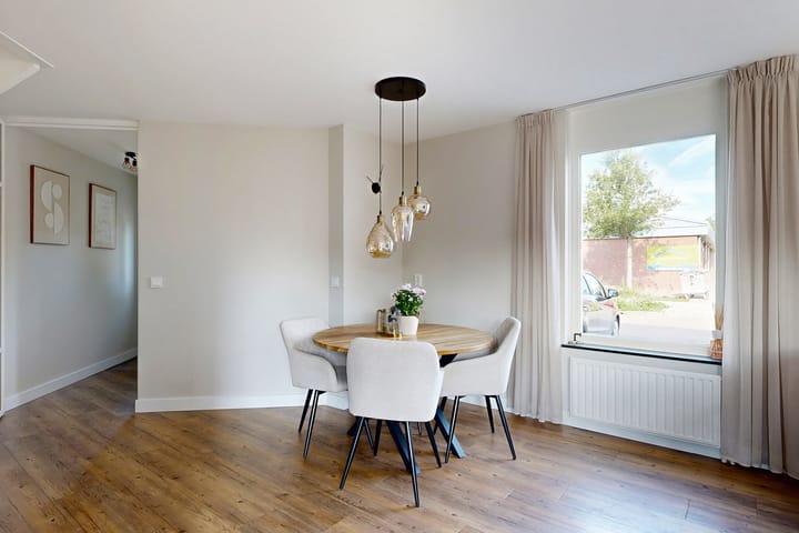 Foto 19 van Koningin Julianalaan 16