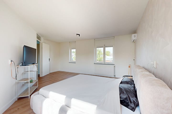 Foto 28 van Koningin Julianalaan 16