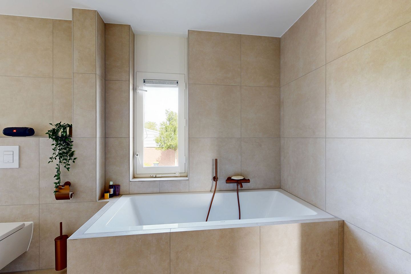 Photo 35 of Koningin Julianalaan 16