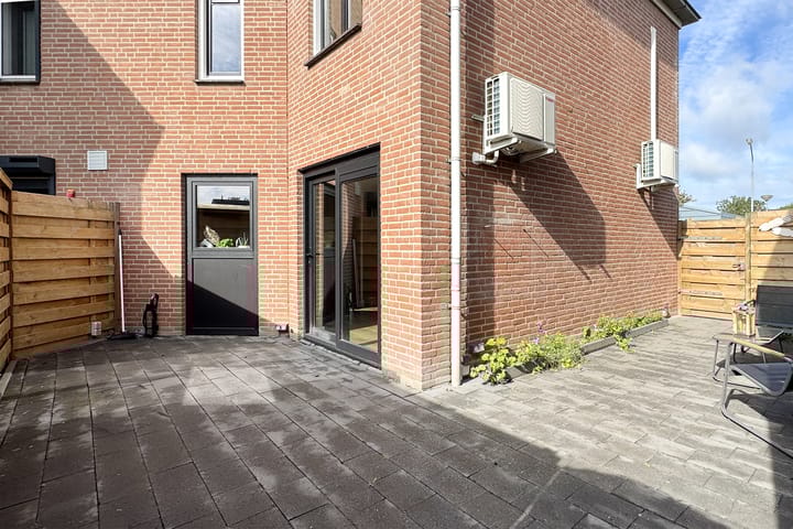 Foto 46 van Koningin Julianalaan 16