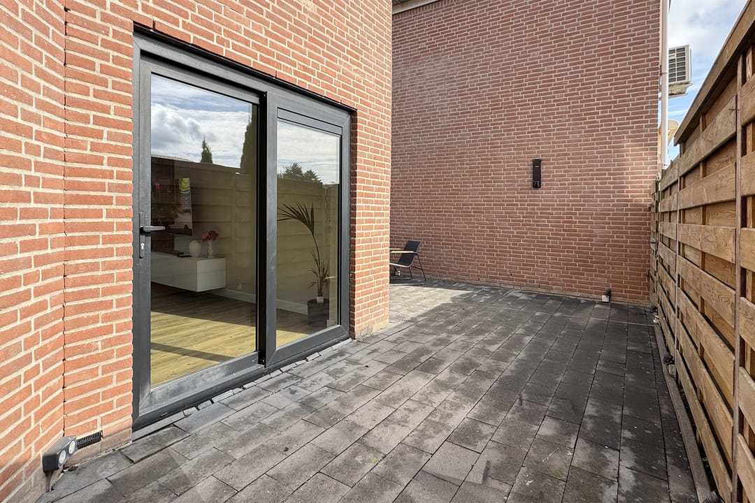 Photo 47 of Koningin Julianalaan 16