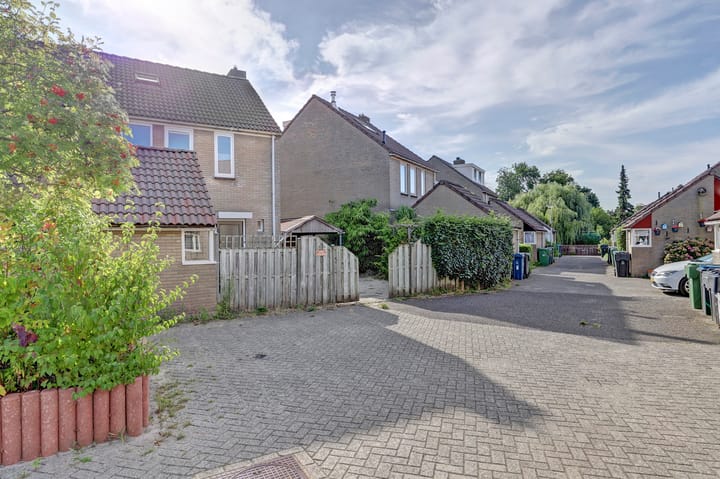 Foto 36 van Korvetstraat 19