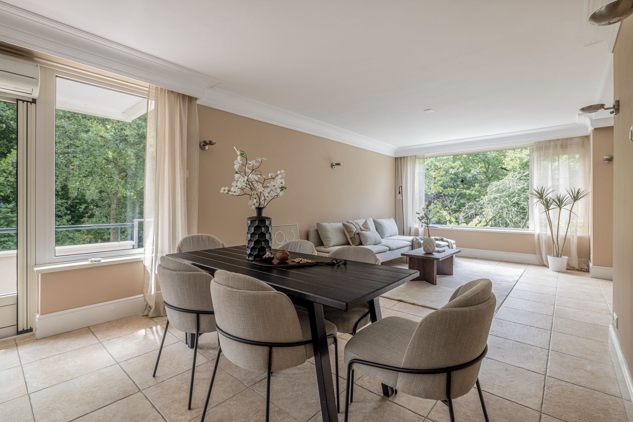 Photo 6 of De Lairesselaan 12