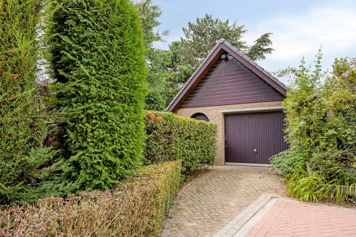 Foto 4 van Dirk van Clevestraat 9