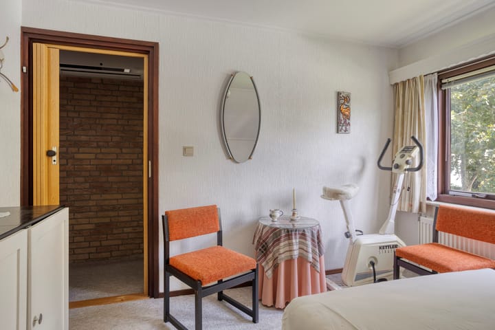 Foto 21 van Dirk van Clevestraat 9