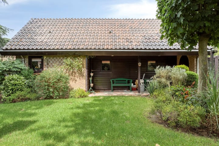 Foto 26 van Dirk van Clevestraat 9