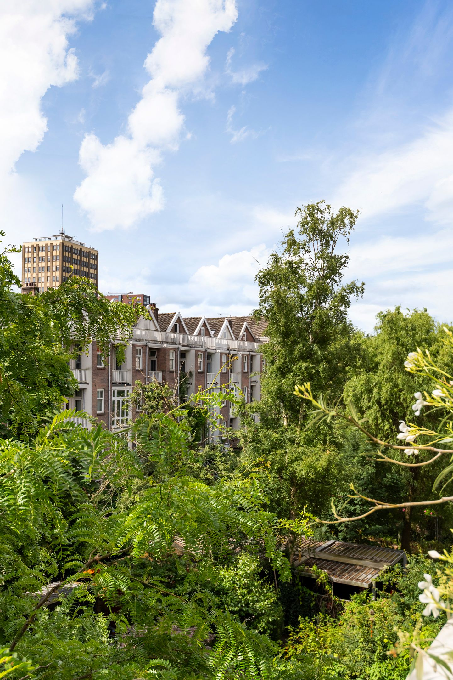 Foto 19 van Zwaerdecroonstraat 22-A