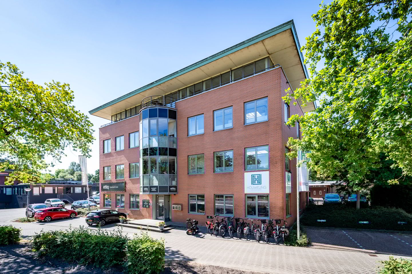 View photo 1 of Huizermaatweg 352