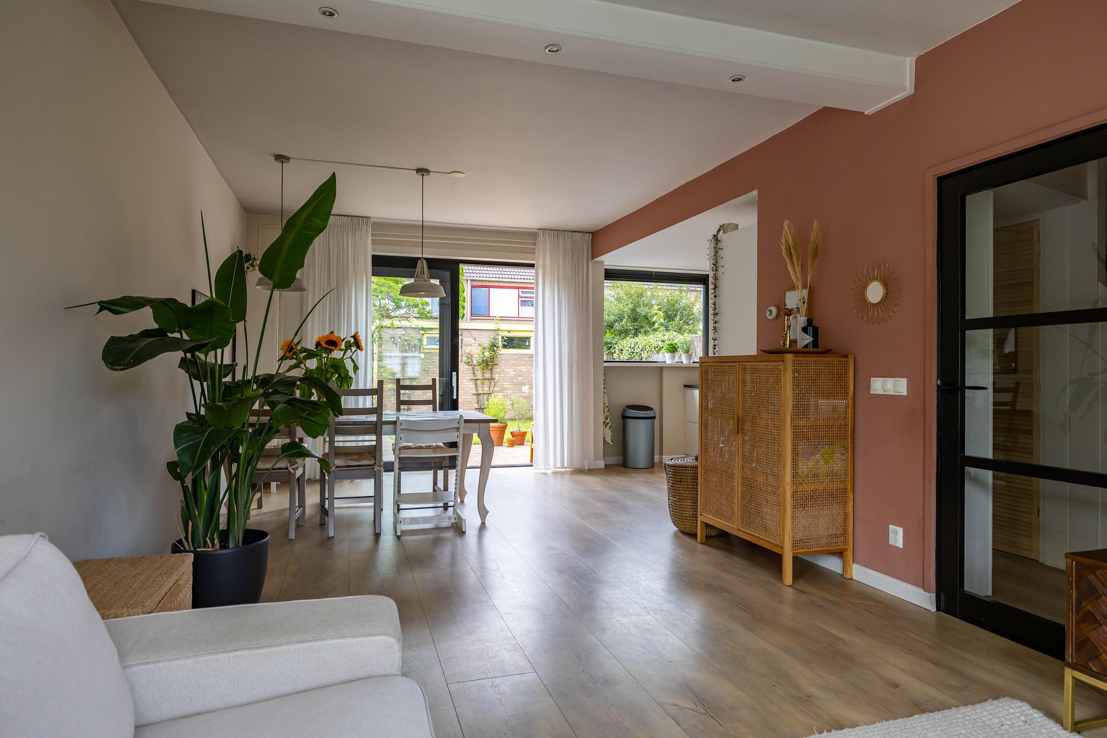 Foto 9 van Neptunusstraat 2