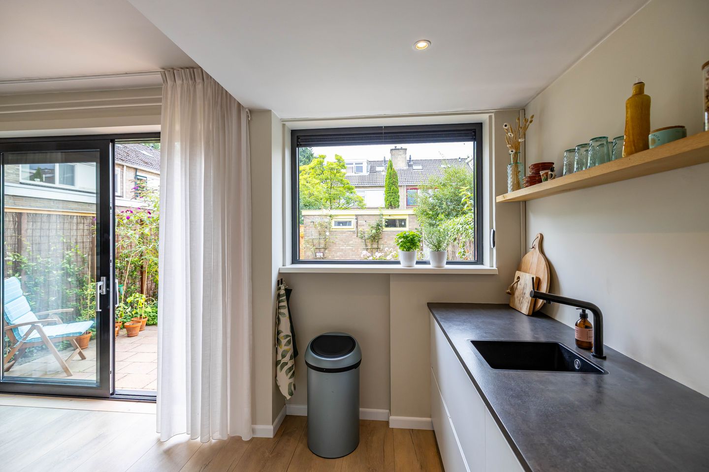 Foto 14 van Neptunusstraat 2