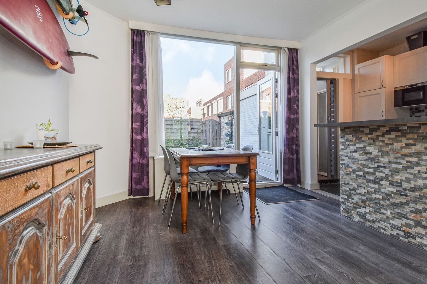 Foto 14 van Pluvierstraat 353