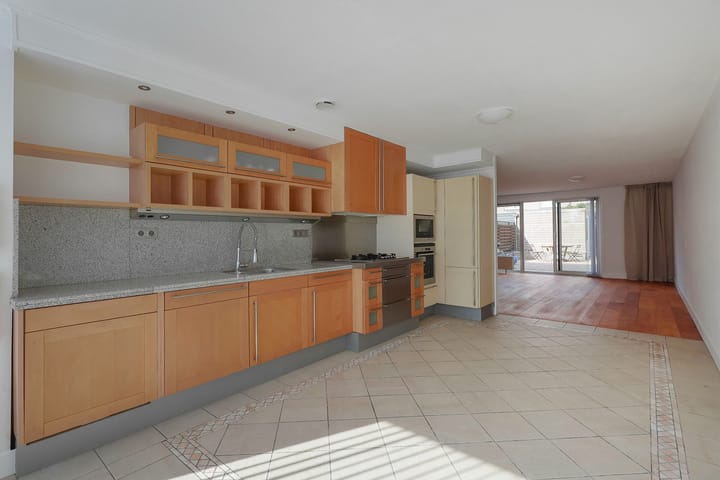 Foto 8 van Iwan Kantemanplein 22