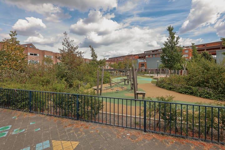 Foto 33 van Iwan Kantemanplein 22