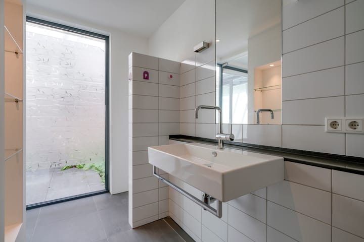 Foto 16 van Geertestraat 10