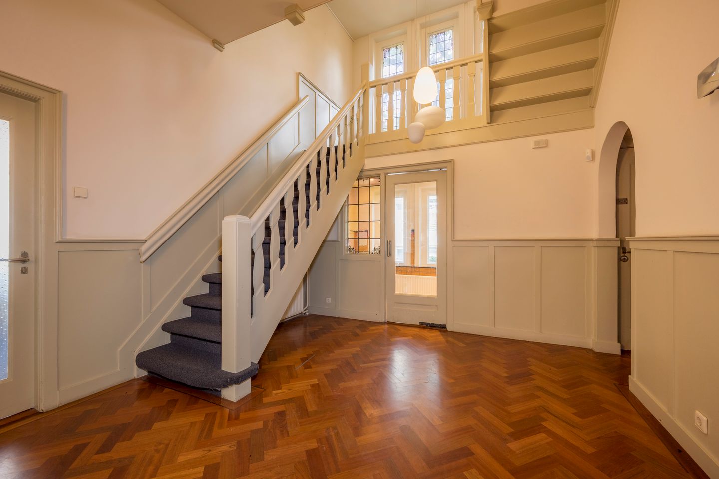 Bekijk foto 5 van Koningin Wilhelminalaan 23