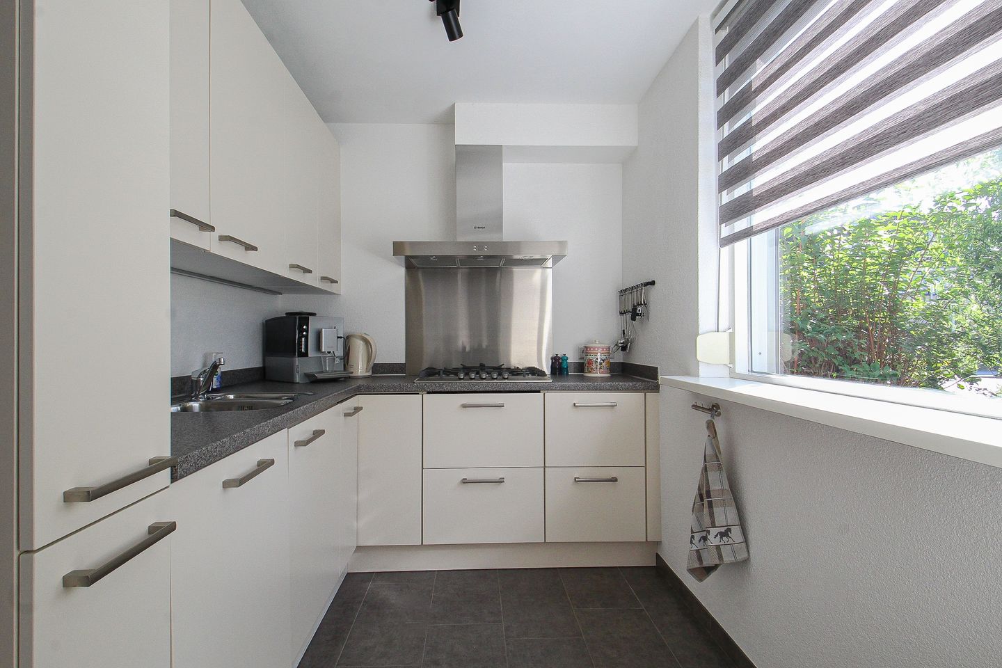 Foto 19 van Henneven 19