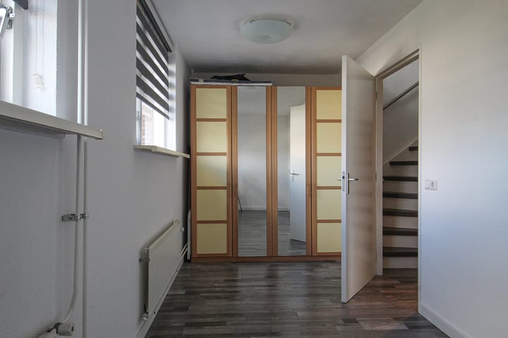 Foto 33 van Henneven 19