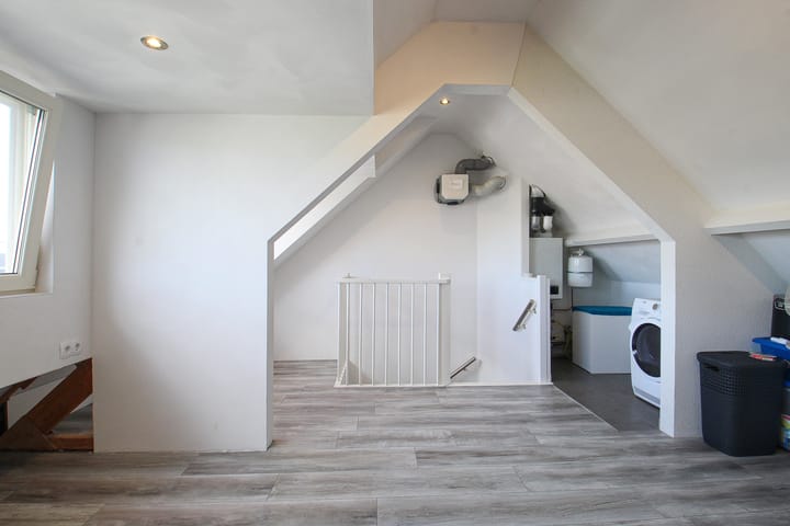 Foto 37 van Henneven 19