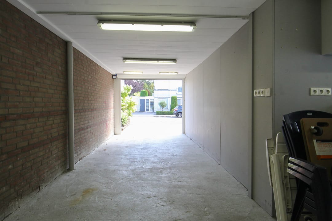 Foto 46 van Henneven 19