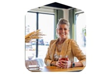 Brenda Blok- van Wanrooij - Commercieel Medewerker