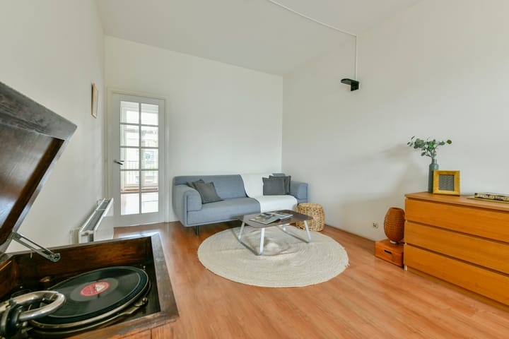 Foto 8 van Eerste Atjehstraat 110-3