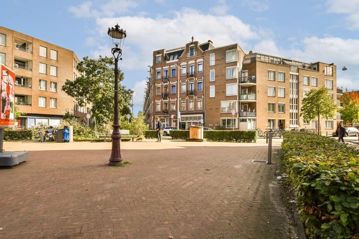 Foto 17 van Eerste Atjehstraat 110-3