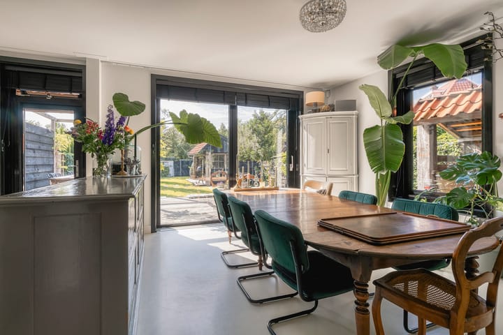 Photo 9 of Jan Tooroplaan 53