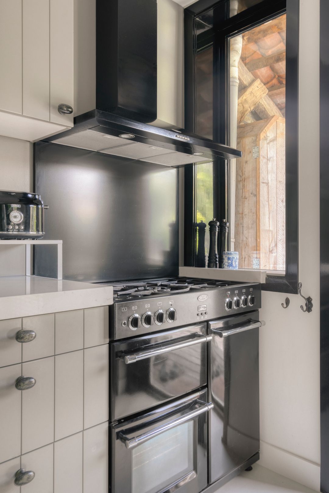 Photo 16 of Jan Tooroplaan 53