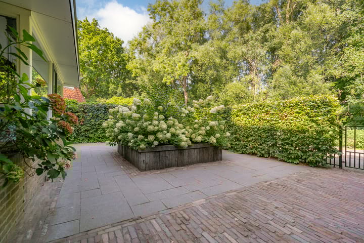 Photo 56 of Jan Tooroplaan 53