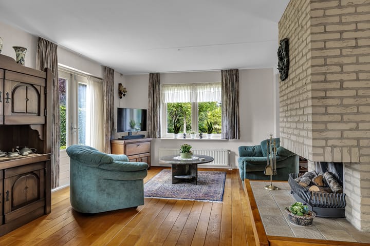 Photo 19 of Le Corbusierstraat 8