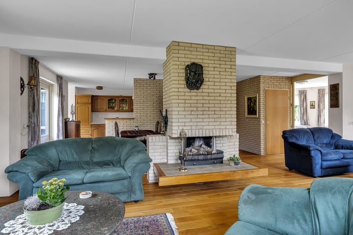 Photo 24 of Le Corbusierstraat 8