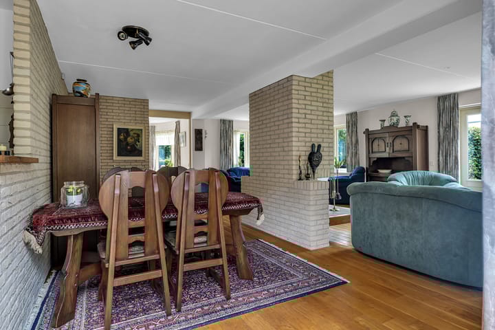 Photo 27 of Le Corbusierstraat 8