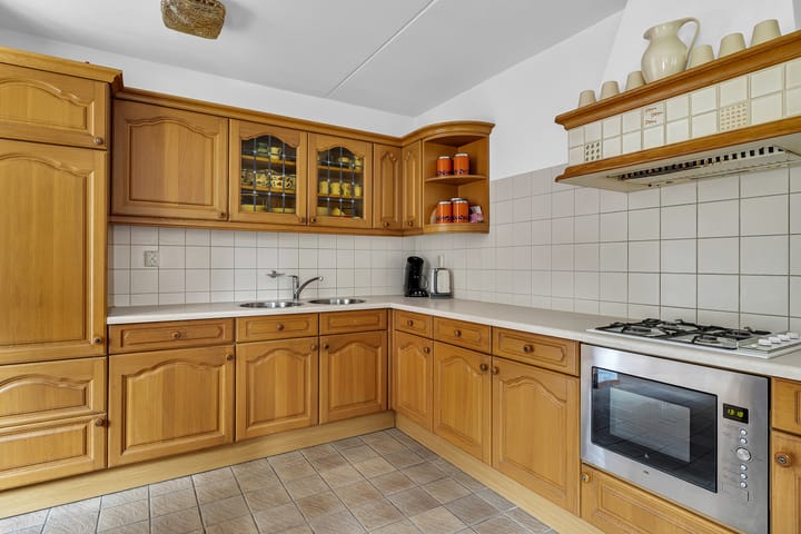 Photo 28 of Le Corbusierstraat 8