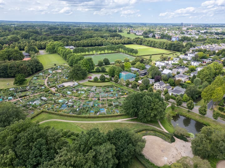 Photo 54 of Le Corbusierstraat 8