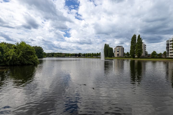 Photo 56 of Le Corbusierstraat 8