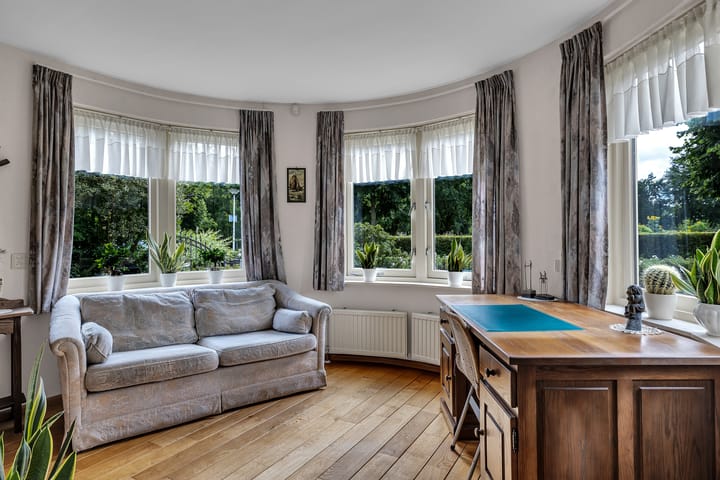 Photo 22 of Le Corbusierstraat 8