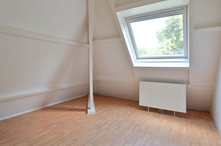 Photo 36 of Rembrandtlaan 34