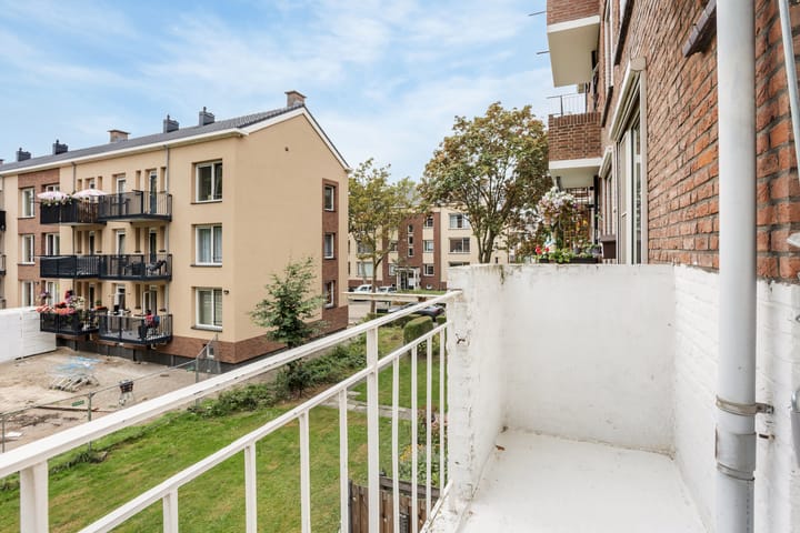 Foto 17 van Dr H. Colijnlaan 35