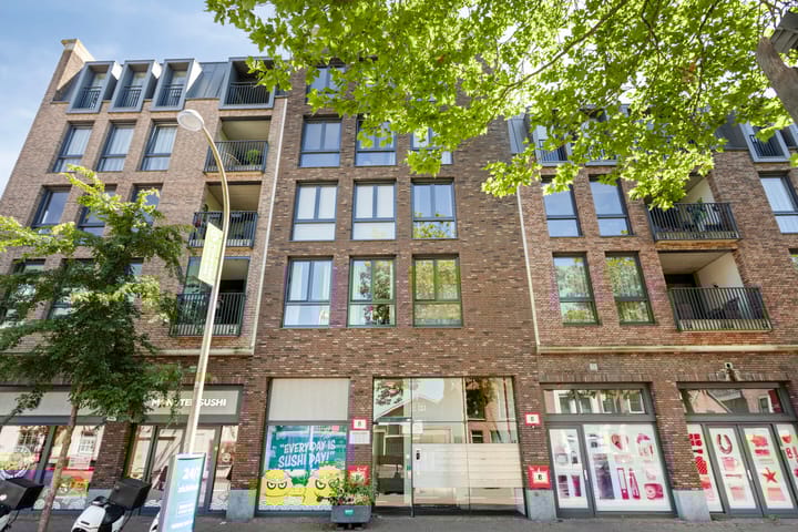 Foto 7 van Oostlaan 145