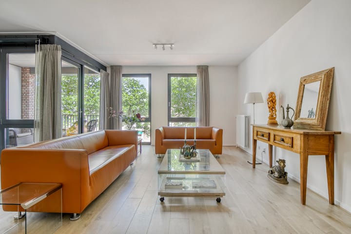 Foto 15 van Oostlaan 145